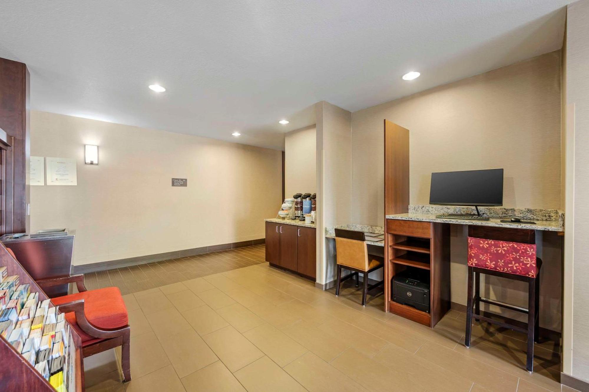 Comfort Inn & Suites Cheyenne Kültér fotó